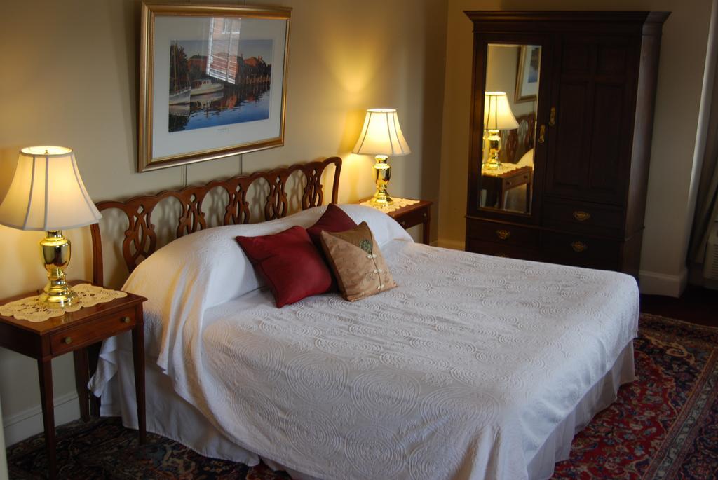 State House Inn Annapolis Bagian luar foto